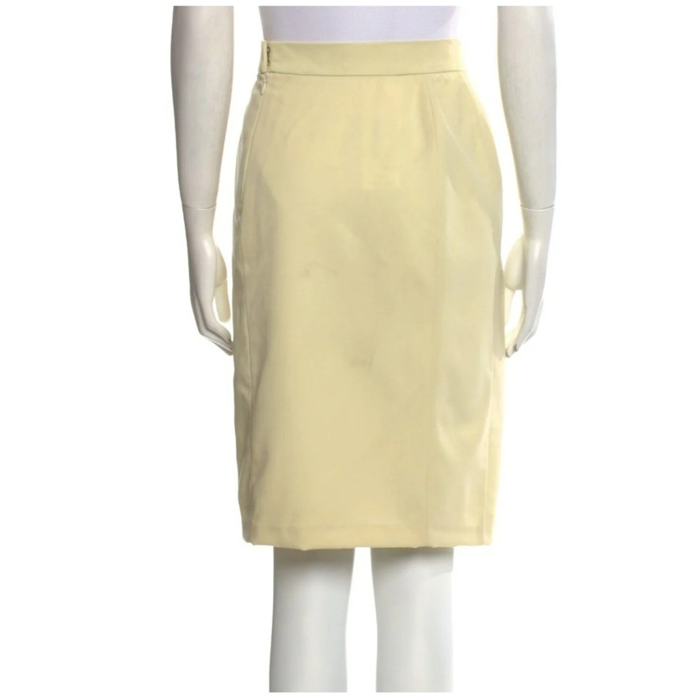 Givenchy Zip Skirt L US10 FR42 – Pastel Yellow, Slim Fit, Pre-Loved - Picture 5 of 6